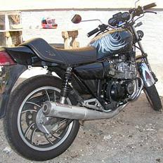 Yamaha xj 550