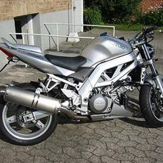 Suzuki SV 1000 N