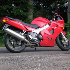 Honda VFR 800  