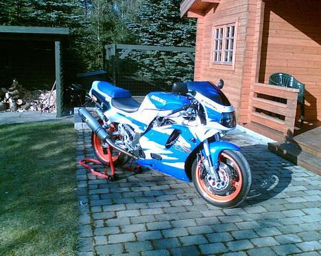Suzuki Gsx-R 750 (SOLGT) billede 6