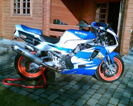 Suzuki Gsx-R 750 (SOLGT) billede 7