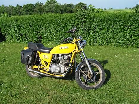 Suzuki GS 400 billede 1