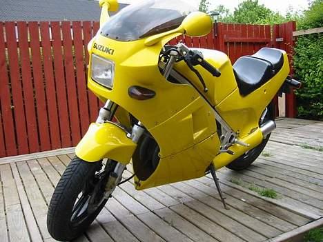 Suzuki RG 250 Gamma ( Solgt ) - Suzuki 250 gamma billede 3