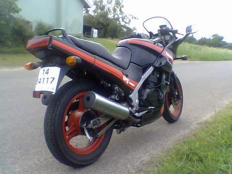 Kawasaki gpz 500S Solgt ! billede 10