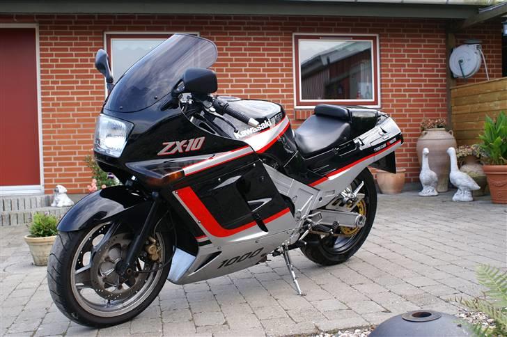 Kawasaki ZX-10 solgt - billede fra 2007 billede 1