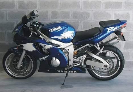 Yamaha R6 billede 3