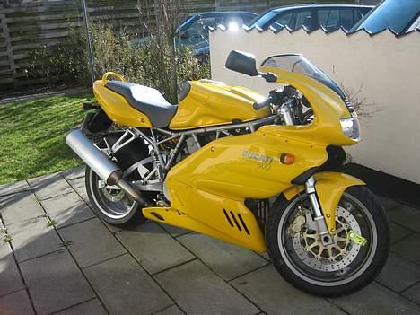 Ducati 749 billede 9
