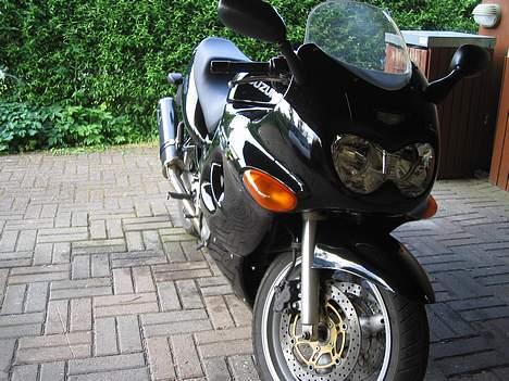 Suzuki GSX600F billede 4