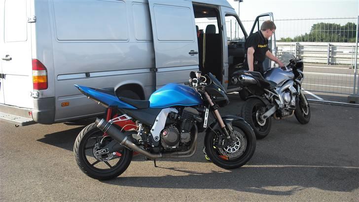Kawasaki Z750 RR - Kawa´en klar til kamp på Padborg billede 4