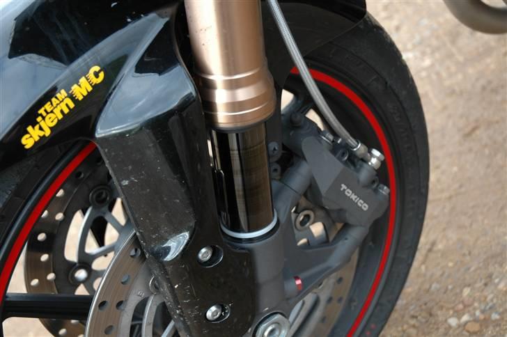 Kawasaki Z750 RR - GSXR-1000k5 forende. billede 9