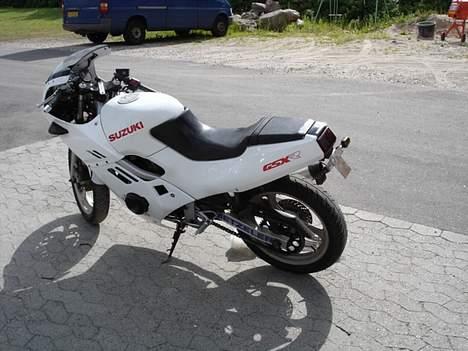 Suzuki gsxr 250 (Solgt) billede 3