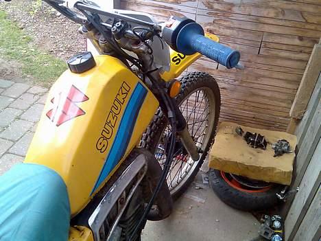 Suzuki TS 185CC/ SOLGT billede 8