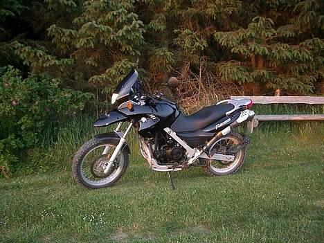 BMW F 650 GS [SOLGT] billede 6