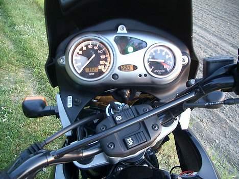 BMW F 650 GS [SOLGT] billede 11