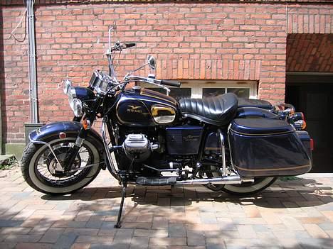 Moto Guzzi Ambassador Police billede 1