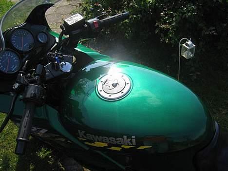 Kawasaki GPZ 500 *SOLGT* billede 6