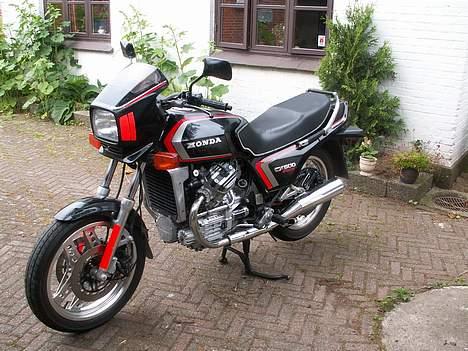 Honda CX 500 E - Er hun ikke dejlig? billede 1