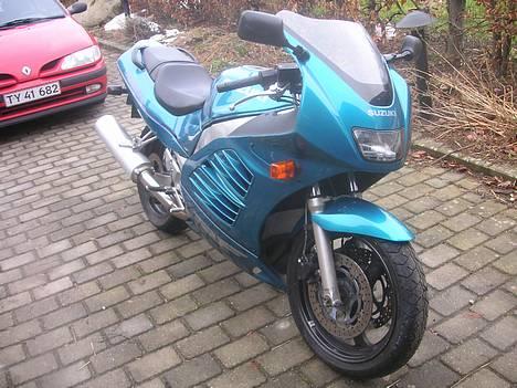 Suzuki rf600r  SOLGT billede 2