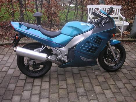 Suzuki rf600r  SOLGT billede 3
