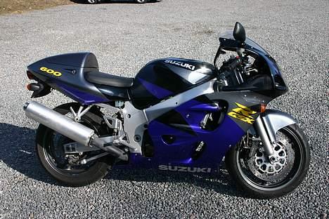 Suzuki gsxr 600 srad billede 8