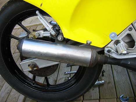 Suzuki RG 250 Gamma ( Solgt ) billede 10