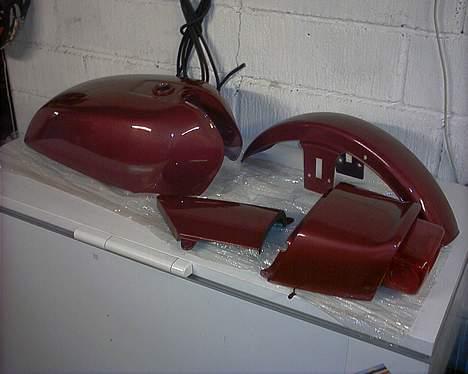 Suzuki gs750 - så blev jeg færdig med tank side skjolder og anderøv billede 9