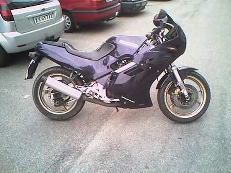 Suzuki GSX-R 250 *SOLGT* billede 1
