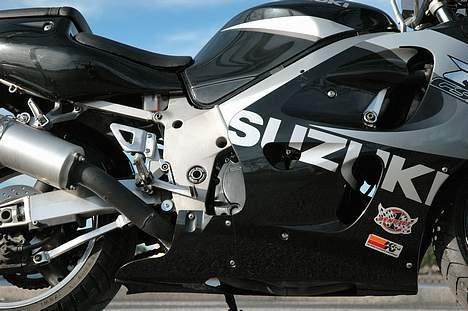 Suzuki GSX-R 600 - Former .. billede 9
