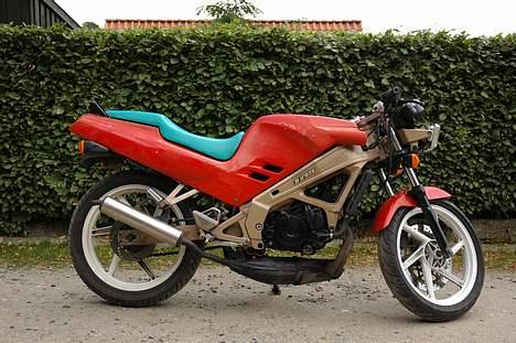 Honda NSR 125 F '''SOLGT'' billede 1