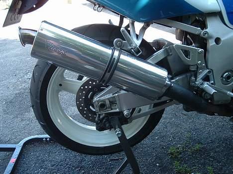 Suzuki Gsxr 750 T "SOLGT" billede 4