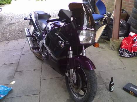 Kawasaki GPZ600R - Solgt - Forfra, før nye blink billede 2
