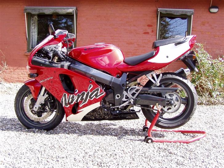 Kawasaki ZX7R  **SOLGT** - Nyvasket og nypoleret... billede 11