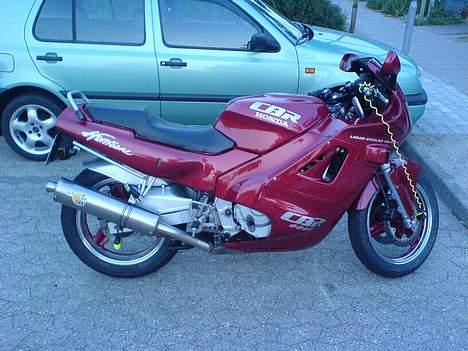 Honda CBR 600 F1 - SOLGT - - JA det pyntede sku med en ny potte :) billede 3