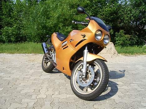 Suzuki Gsx-r 250 billede 1