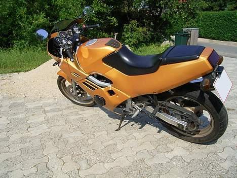 Suzuki Gsx-r 250 billede 5