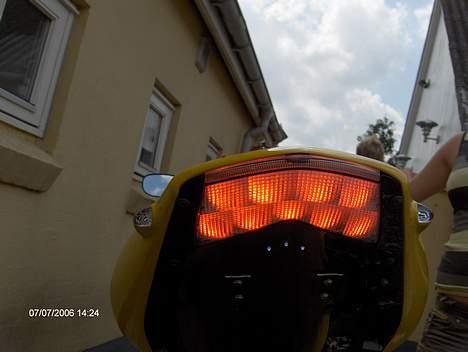 Yamaha yzf R1 - "Faceliftet" i 2006. har selv lavet alt, + lak. 100% ok. billede 16