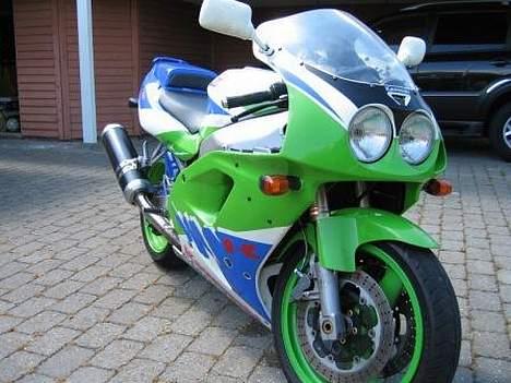 Kawasaki ZXR 750 "SOLGT" billede 2