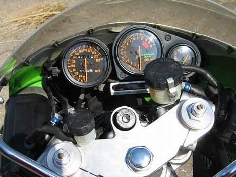 Kawasaki ZXR 750 "SOLGT" billede 6