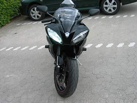 Yamaha R6 (solgt) billede 11