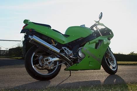 Kawasaki ZXR750 J *solgt* billede 5