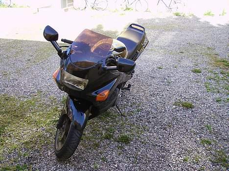 Kawasaki ZZR 600 billede 4