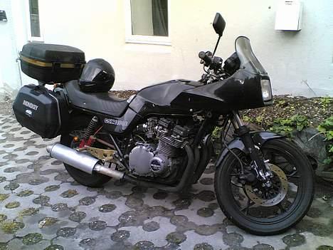 Suzuki GSX 1100 E ***SOLGT*** - som den står et par måneder efter anskaffelse billede 1