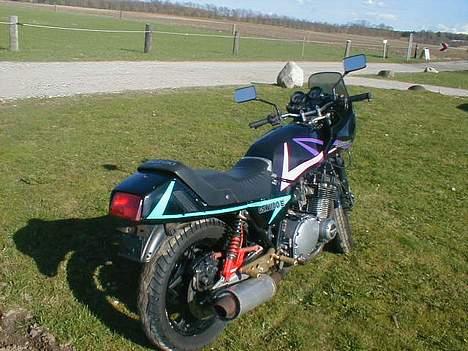 Suzuki GSX 1100 E ***SOLGT*** - da jeg købte den  maj 2006 billede 2