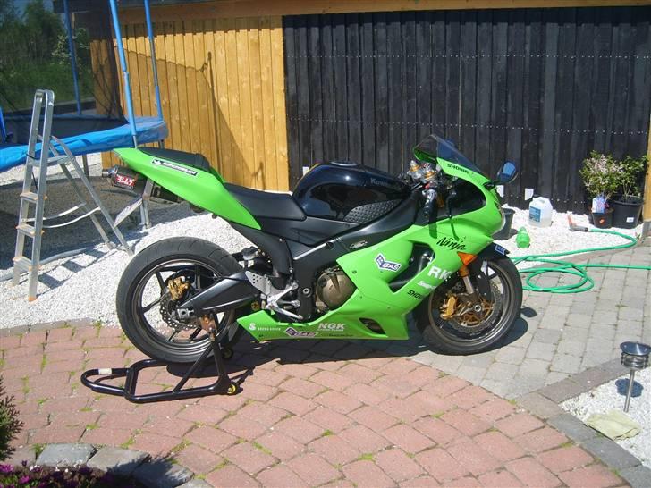 Kawasaki ZX6R 636 *SOLGT* billede 5