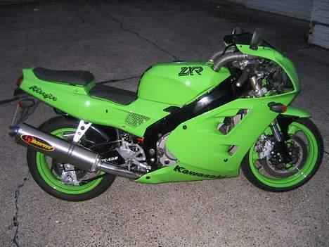 Kawasaki zxr 400 (solgt) billede 3