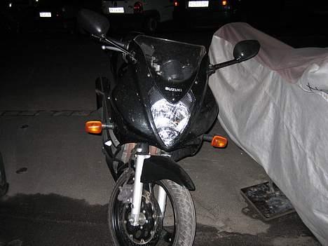 Suzuki gs500f (Solgt) - Med lidt god vilje/fantasi en gsx-r. billede 1