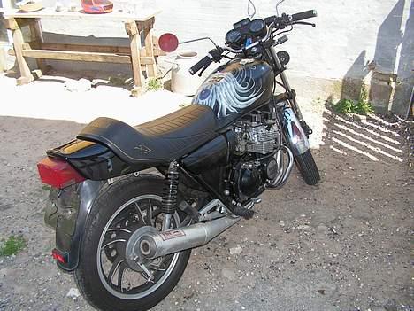 Yamaha xj 550 billede 3