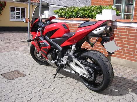 Honda CBR 600 RR (Solgt) billede 2