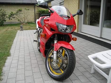Honda VTR1000F #solgt# billede 1