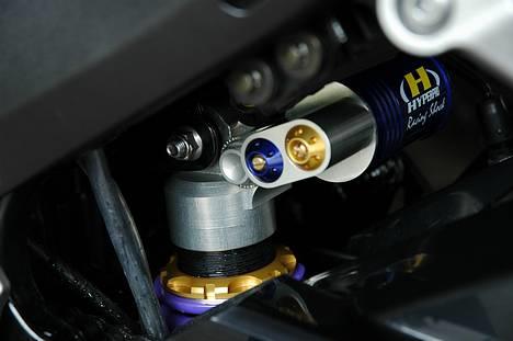 Kawasaki Z750 - HyperPro Racing shock billede 11